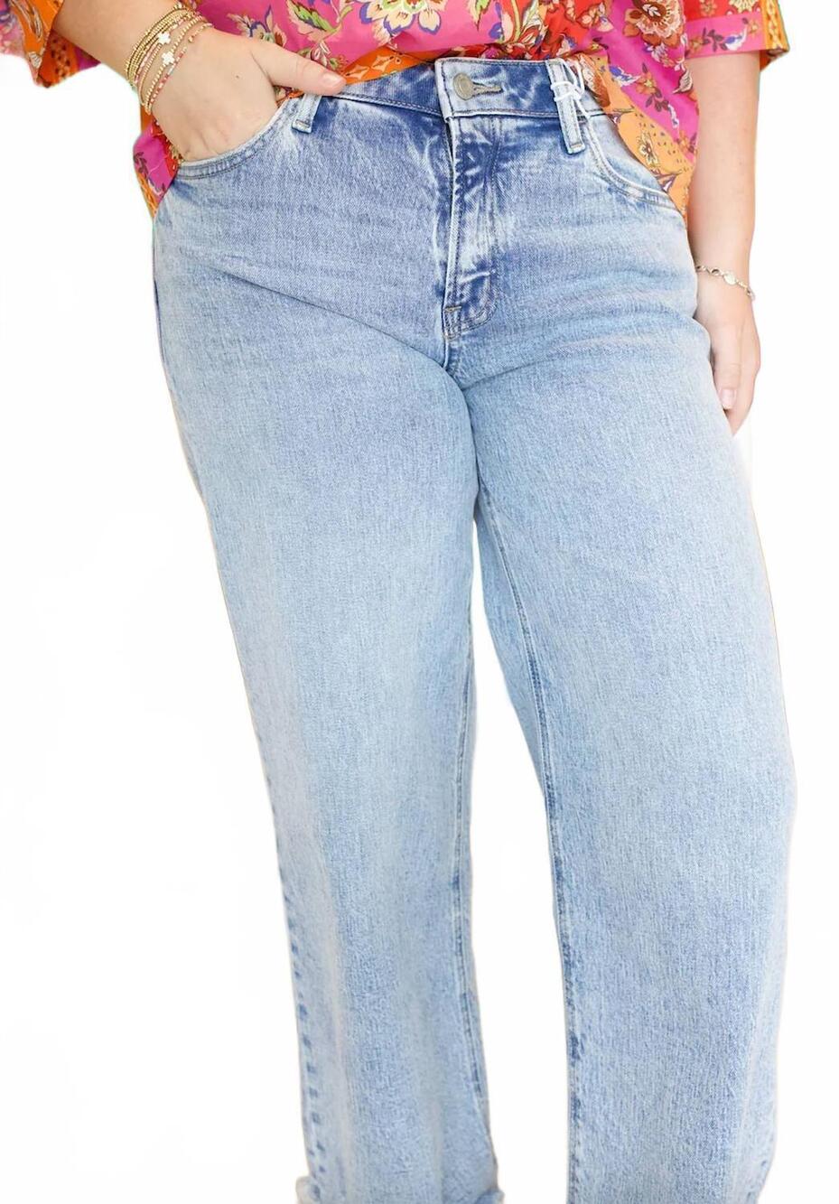 NEW VERVET BY FLYING MONKEY midi rise jeans in sky blue